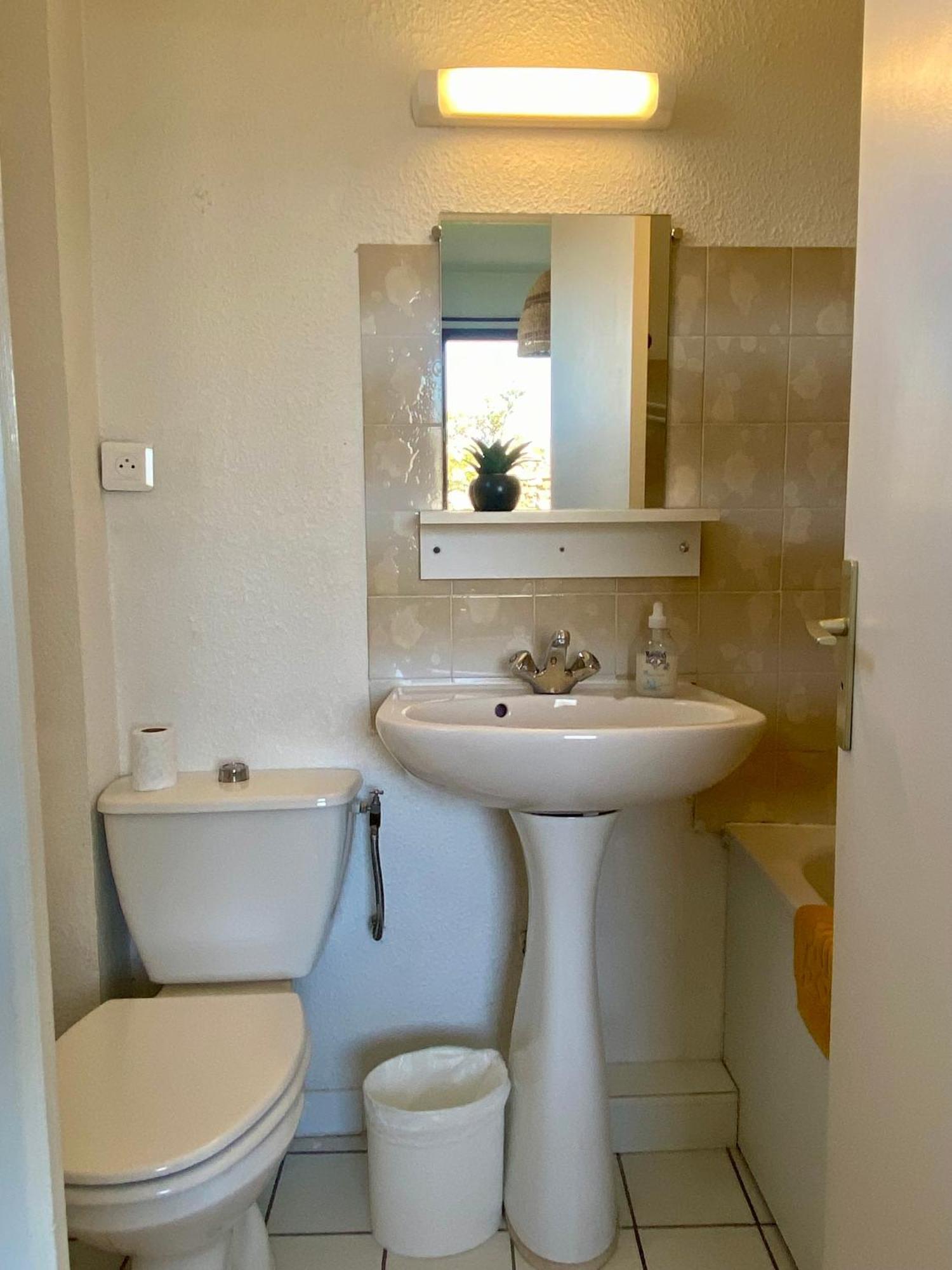 Auberge De Thiery מראה חיצוני תמונה